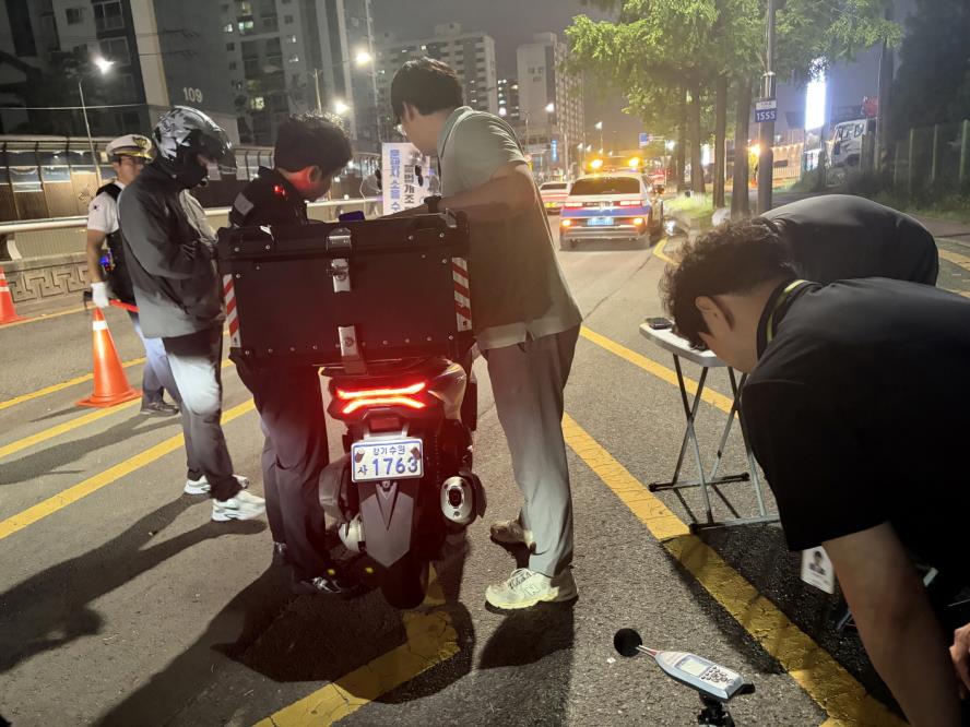 수원시 권선구 환경위생과, 이륜자동차 야간 합동 단속